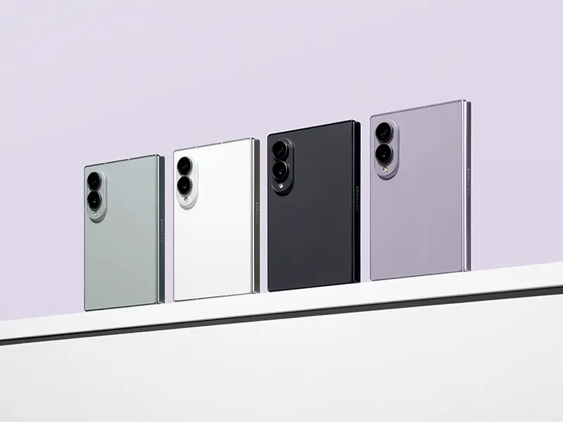 Four Galaxy Fold8 Wide colors in sage, cream, graphite and lavender lined up folded in a row